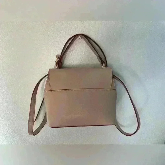 Sole Society Vegan Leather Crossbody Beige Purse With Card Slots Bag - Picture 2 of 6